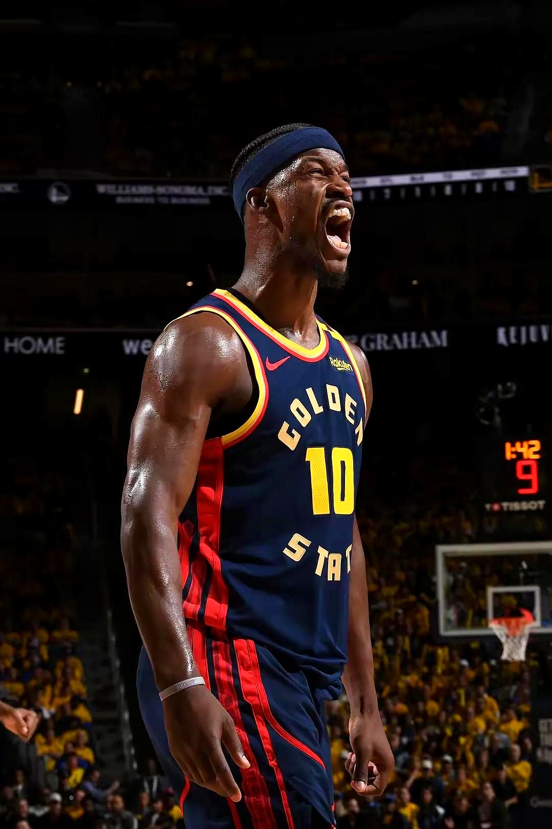 巴特勒遭遇二十持续失利，独行侠教练压力巨大！引发球迷热议的简单介绍